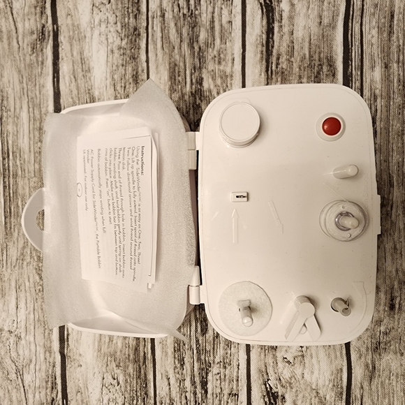 SIMPLICITY SideWinder Portable Bobbin Winder - Picture 3 of 5